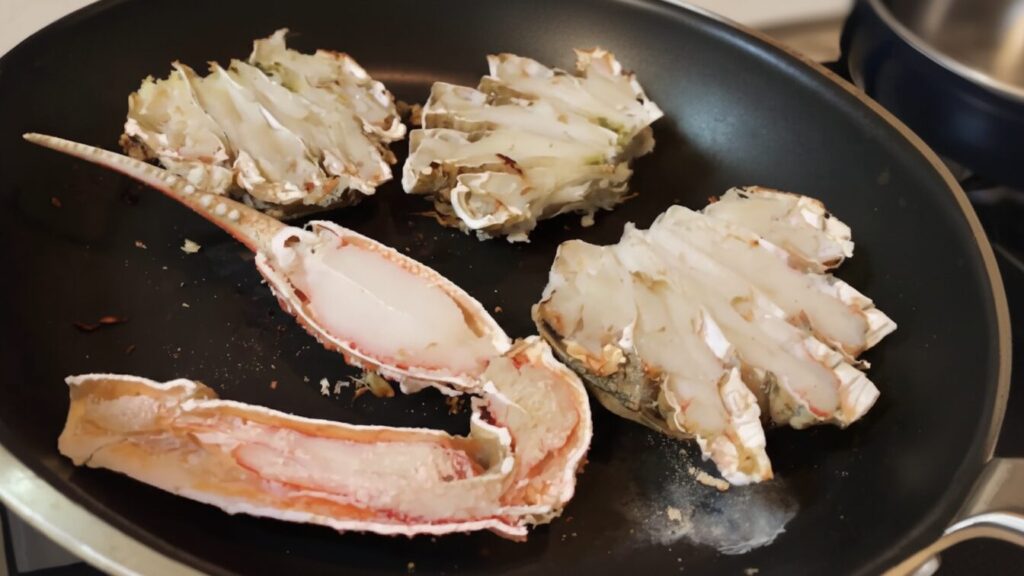 フライパンで楽しむボイル蟹の焼き方応用